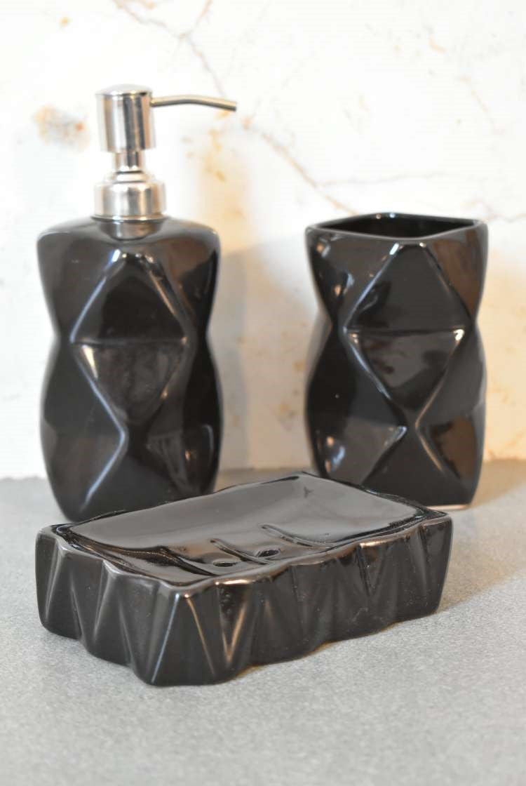 Eitri Midnight Bathroom Collection Set at Homepressions.com